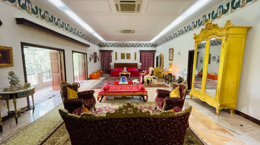 Peacock Room Bedroom