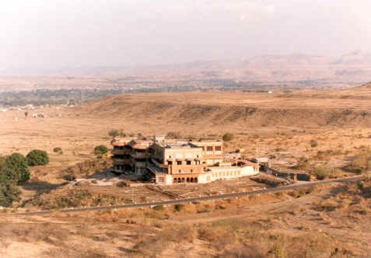 Historical view of Pratishthan